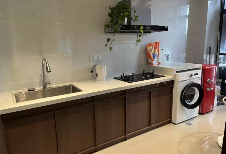 免费停车/套三/近昆明南站/大学城