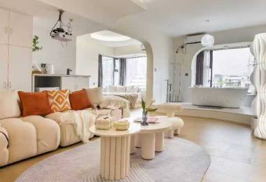 [悦居旅居]ins奶油风/临江落地窗/4k投影